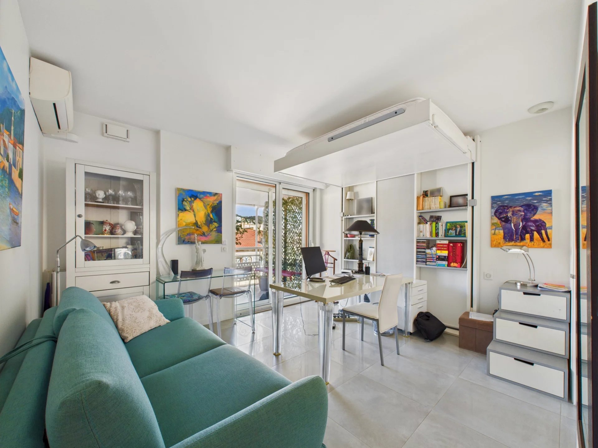 4 pièces Duplex 190m² dernier étage – Rue François Guisol NICE Le Port