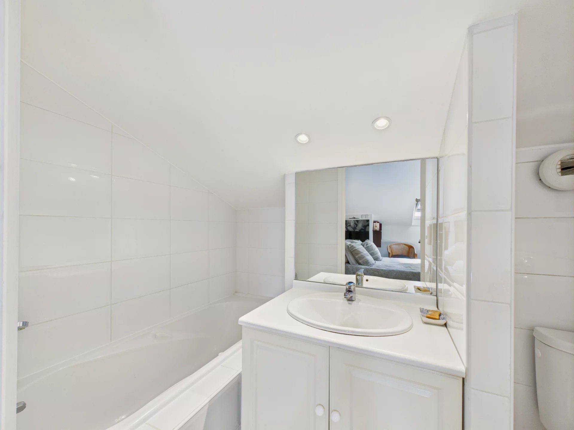 4 pièces Duplex 190m² dernier étage – Rue François Guisol NICE Le Port