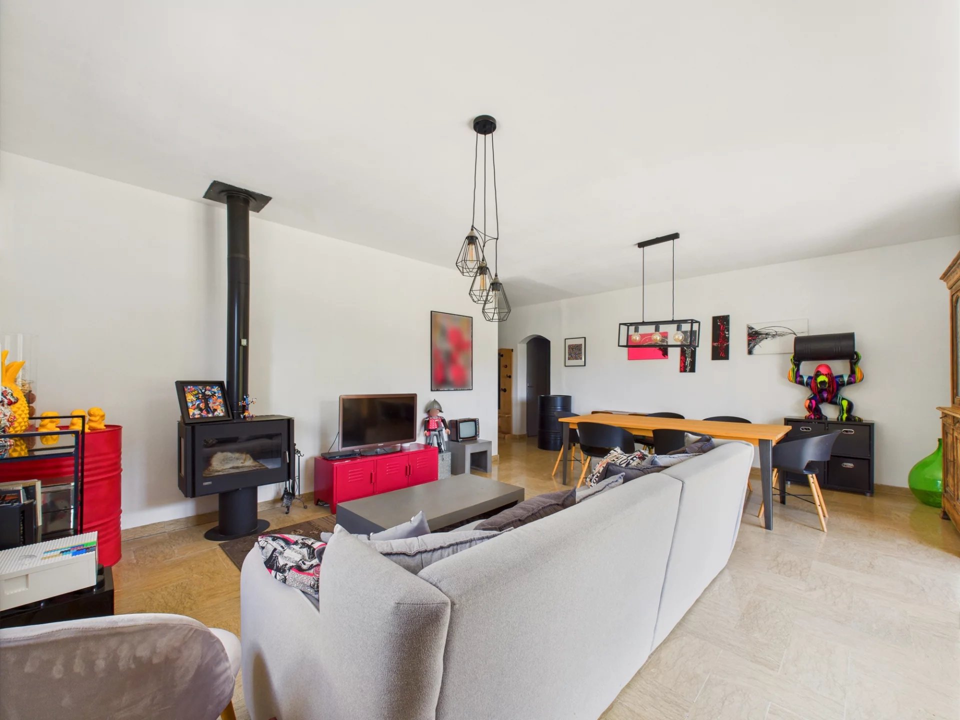 Bas de VILLA 4 pièces 114m² Jardin / Terrasse + Grand garage – Av de Féric NICE