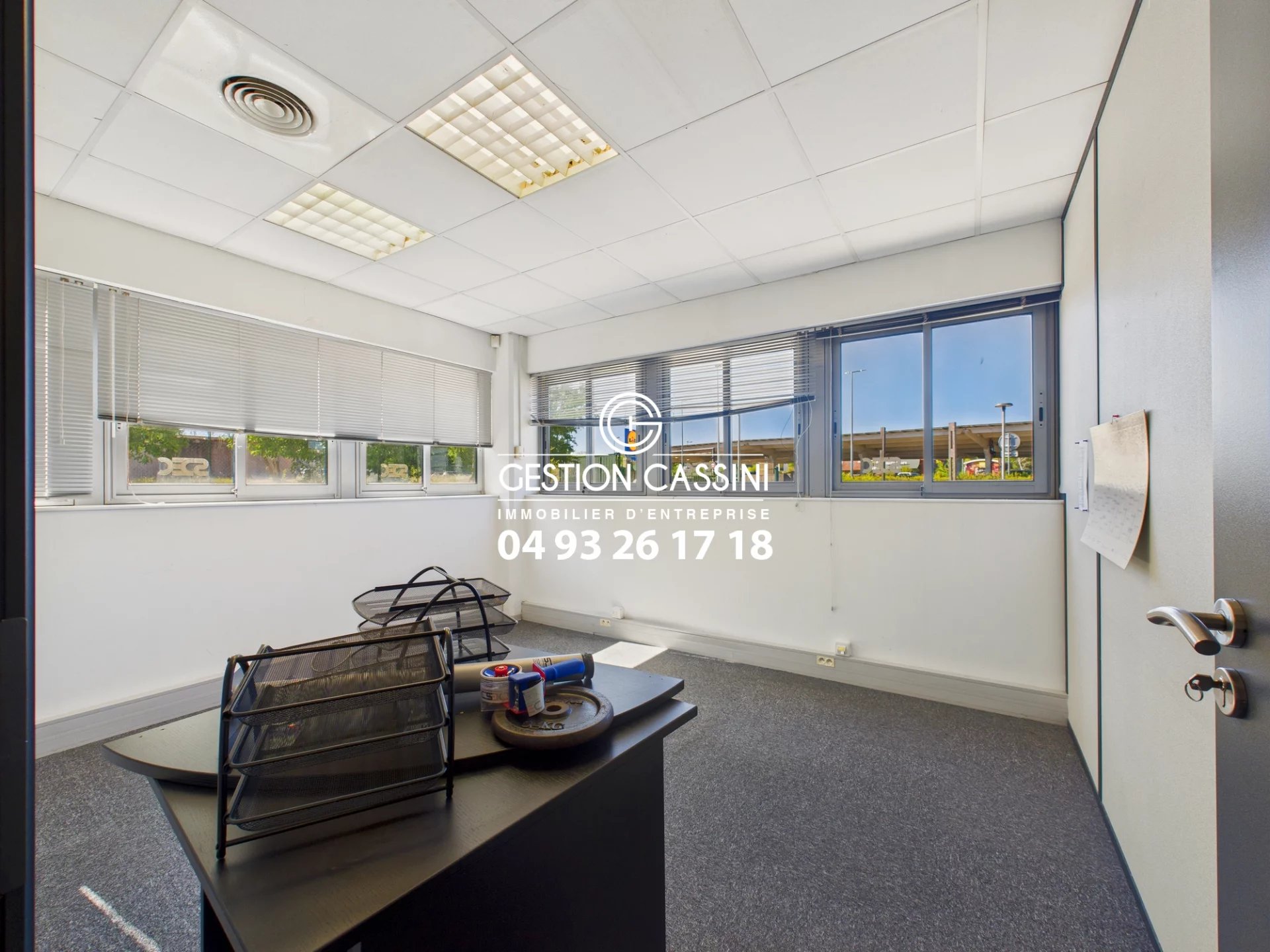BUREAU DE 330M² À LOUER – 118 FRANCIS PERRIN – ZI LE ROUSSET