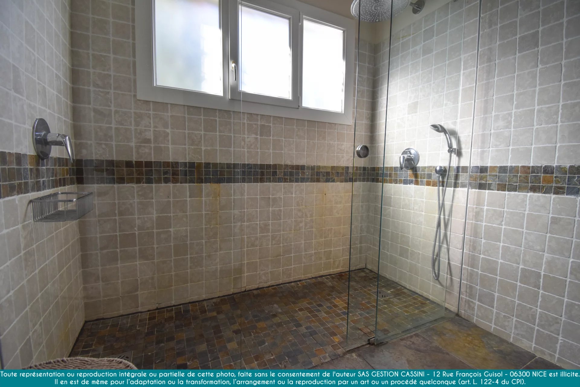 VILLA DE LUXE 326m² PISCINE GARAGE NOMBREUX PARKINGS – NICE FABRON/LANTERNE