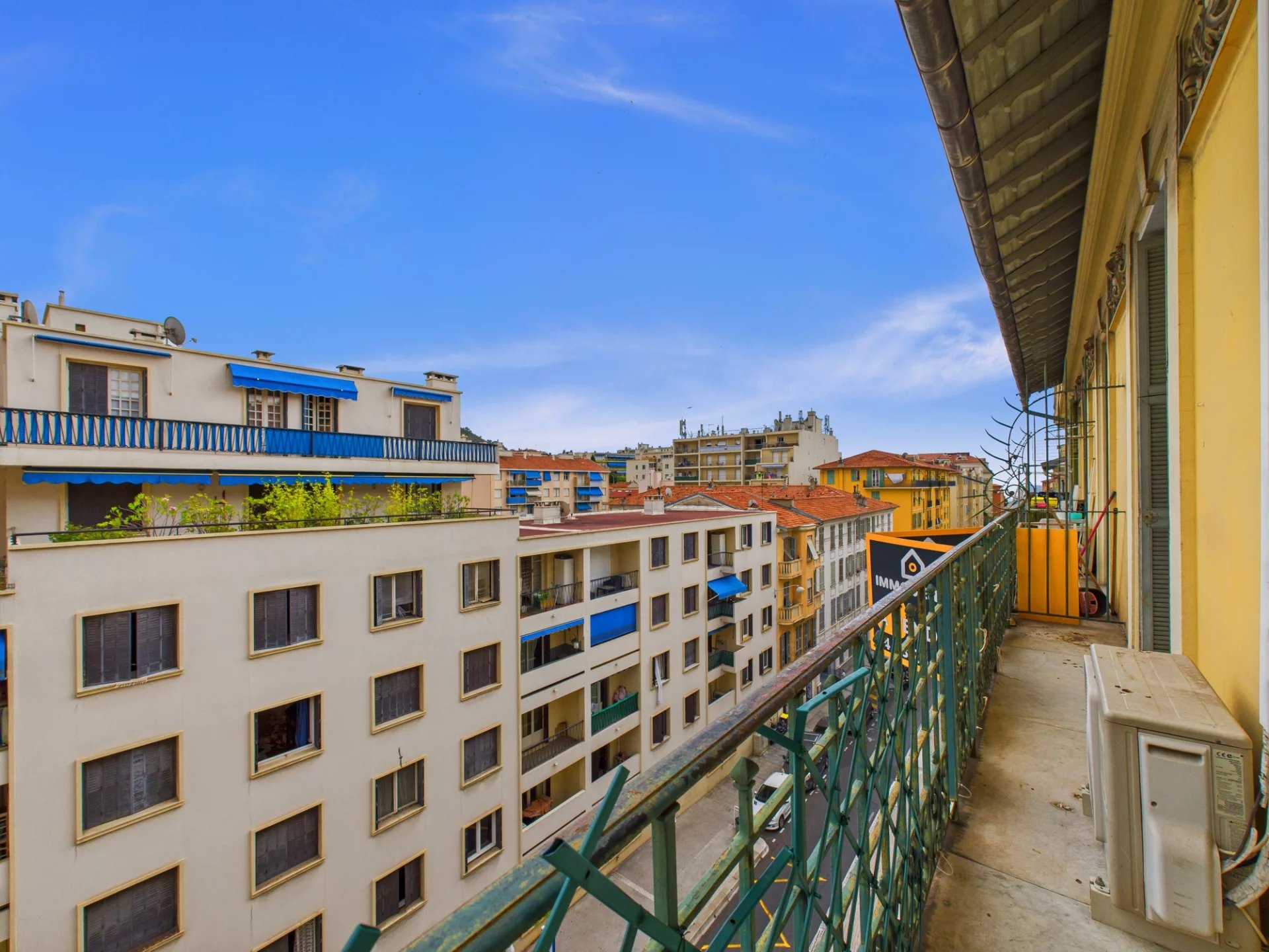 Appartement 3 pièces dernier étage – Bd Stalingrad NICE Le Port