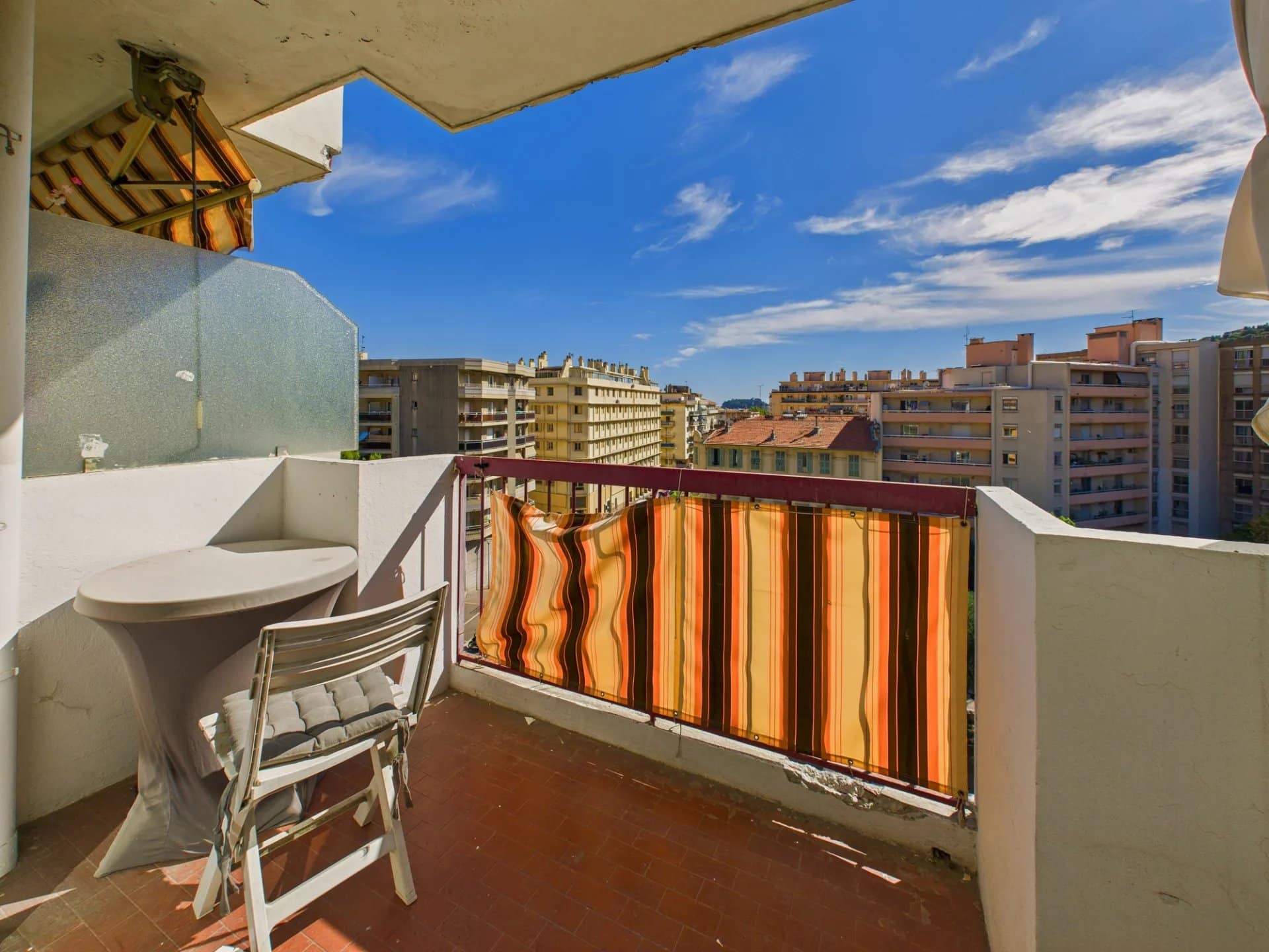 STUDIO MEUBLE – 1 RUE FULCONIS – NICE PASTEUR
