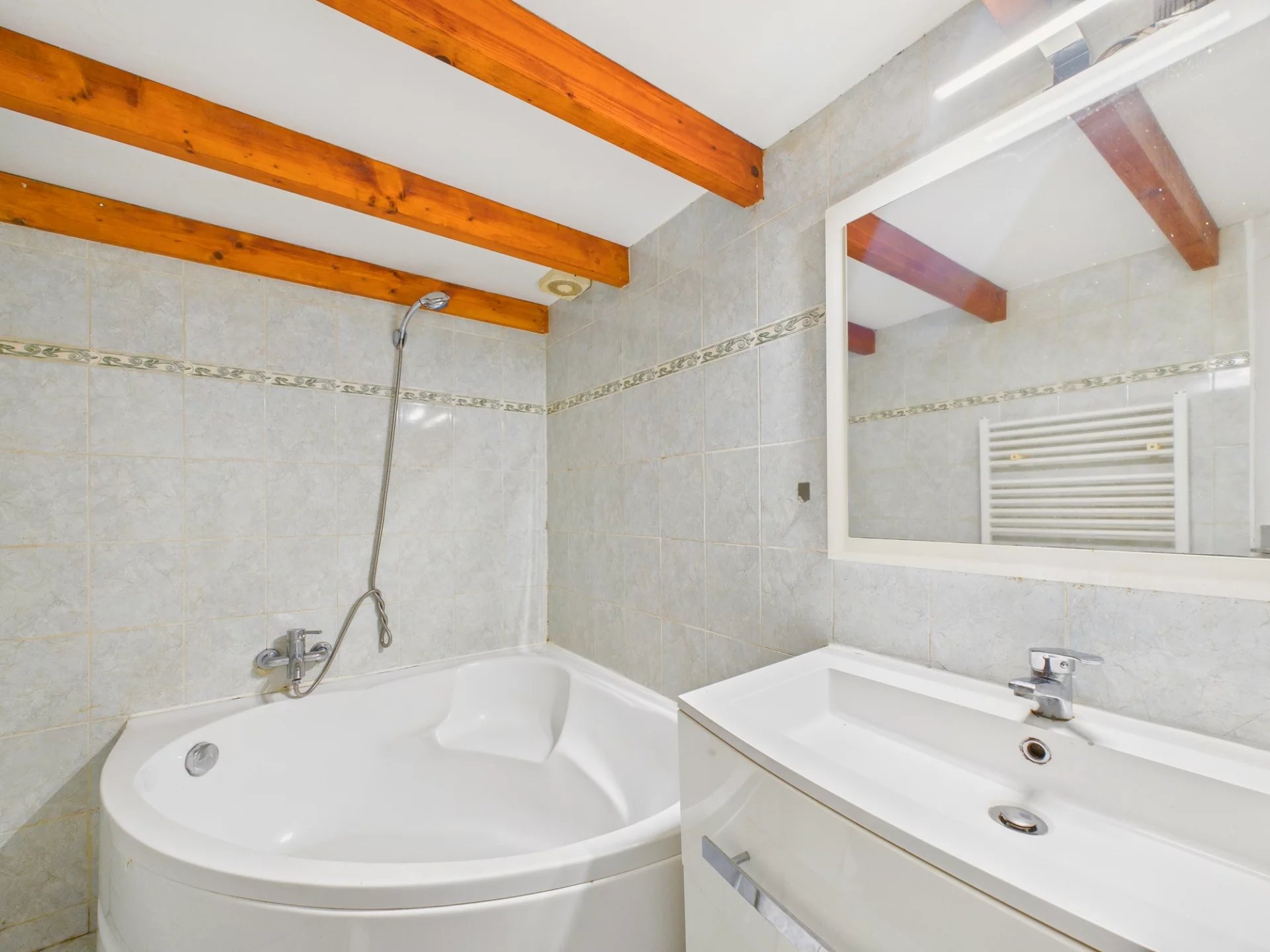 Appartement STUDIO – Rue de Russie – NICE Centre