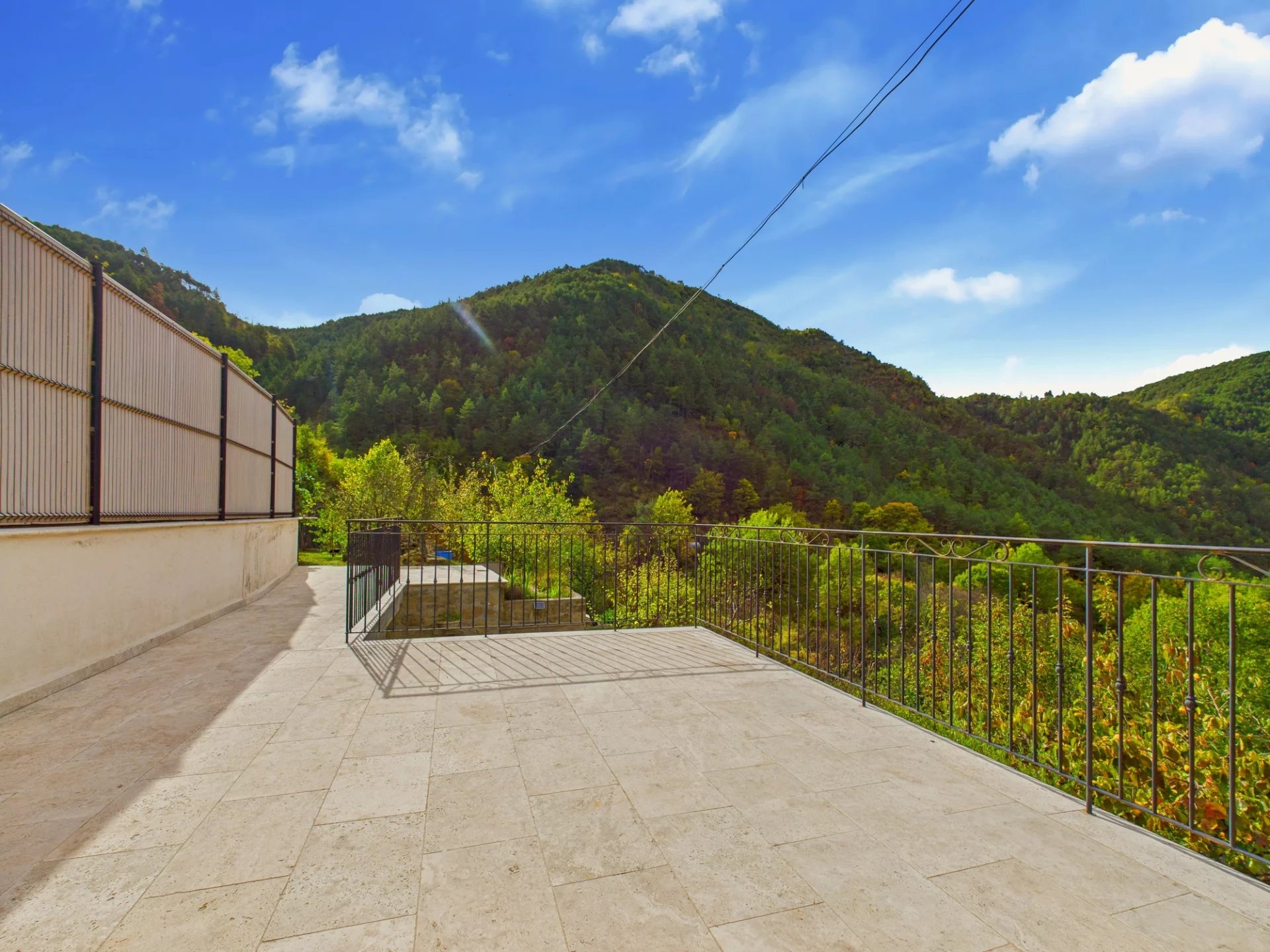 Maison de village à terminer – Terrains – Gorblaou-St-Colomban – Lantosque