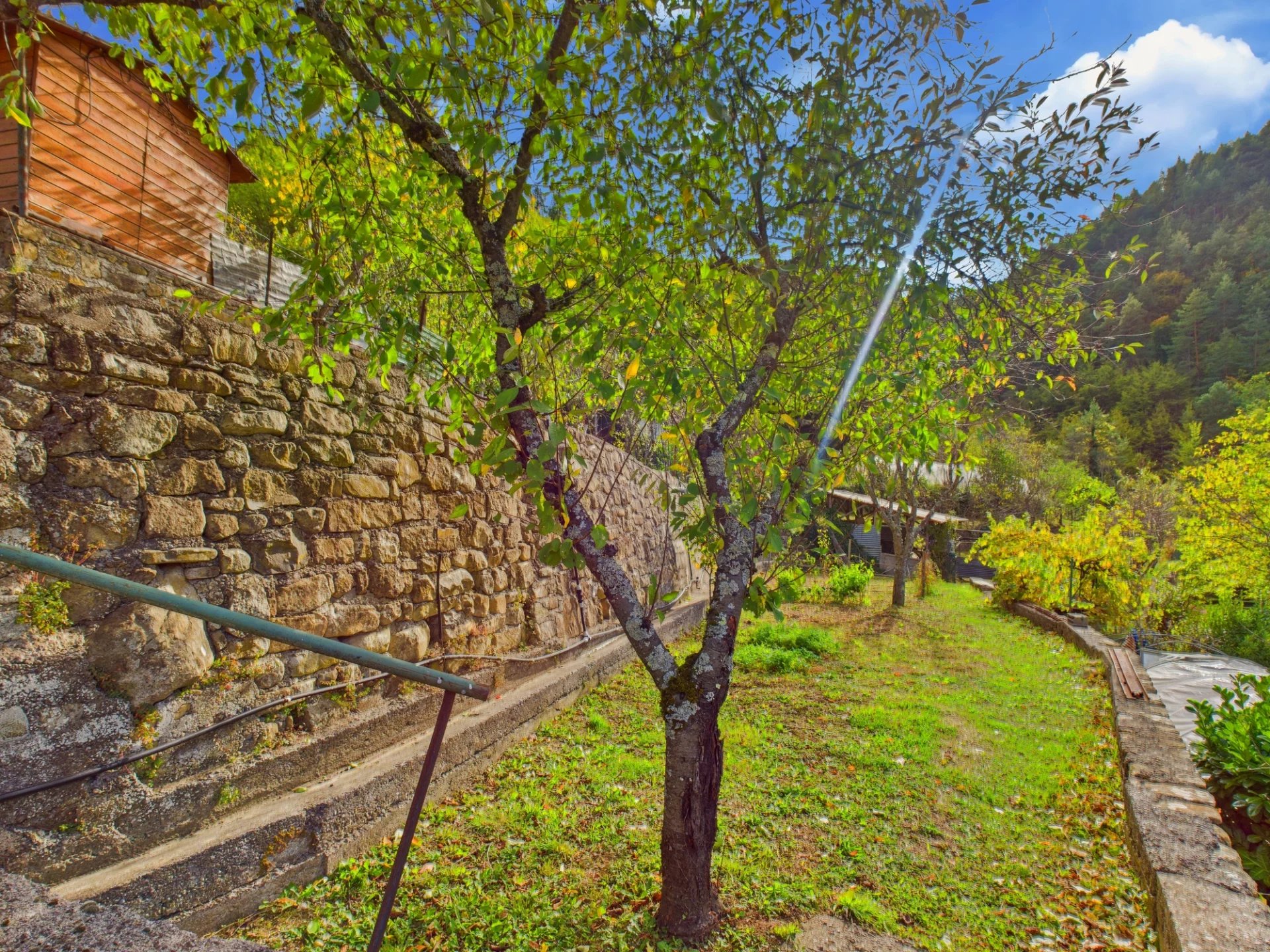 Maison de village à terminer – Terrains – Gorblaou-St-Colomban – Lantosque