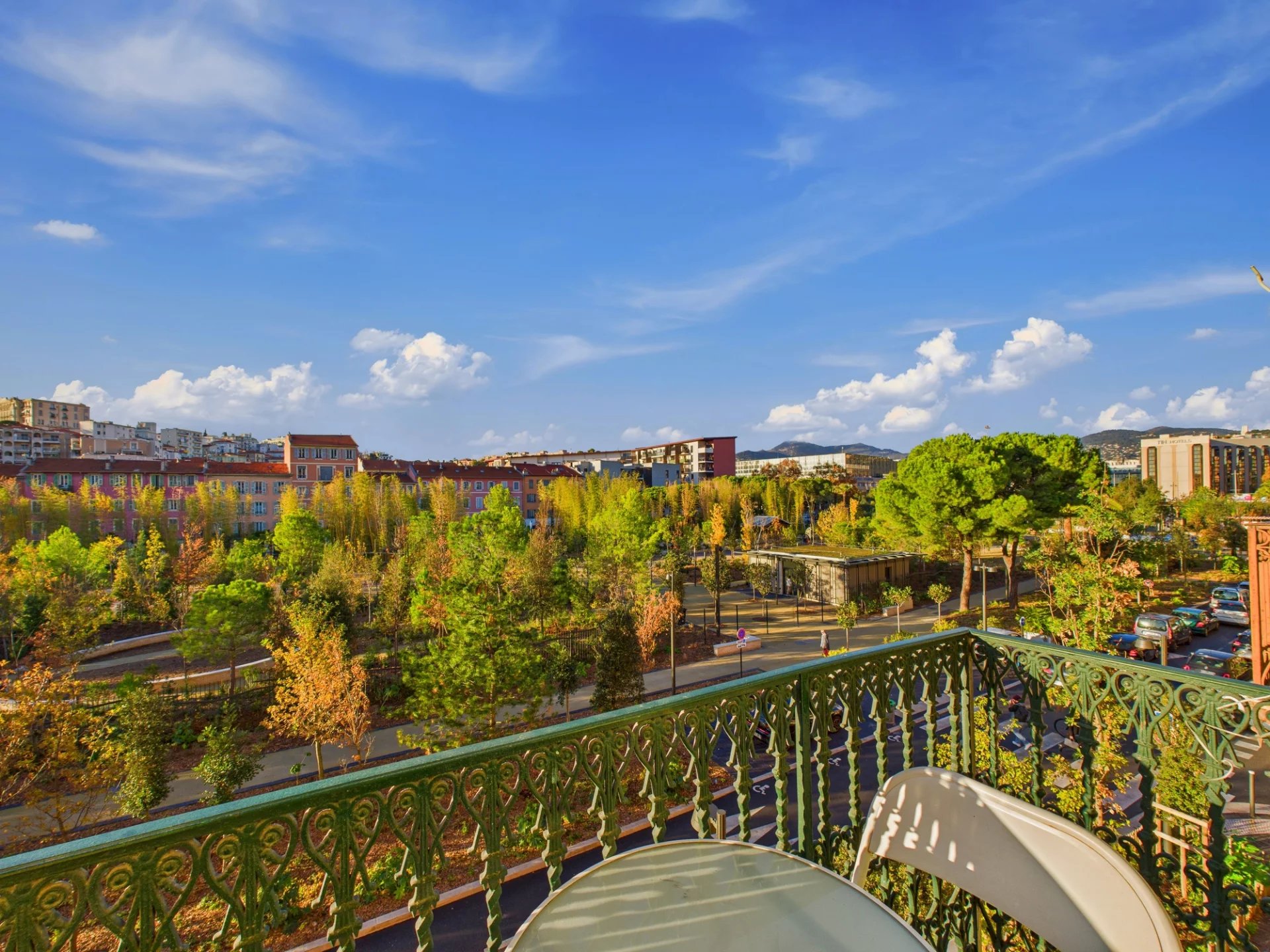 Appartement 4 pièces 105m² – balcons – Bd Risso – NICE