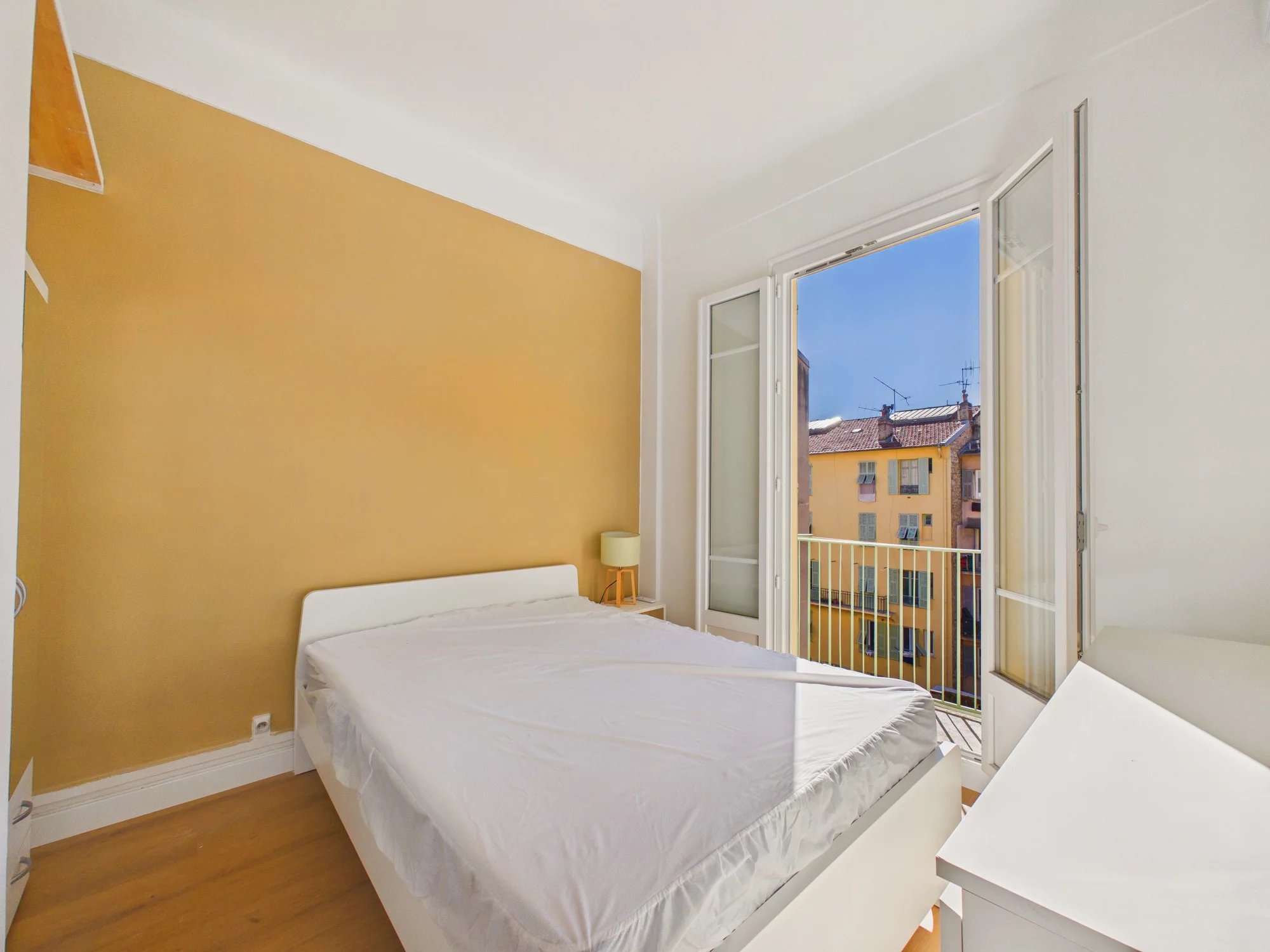 Appartement 2 pièces – Rue Léotardi NICE Riquier