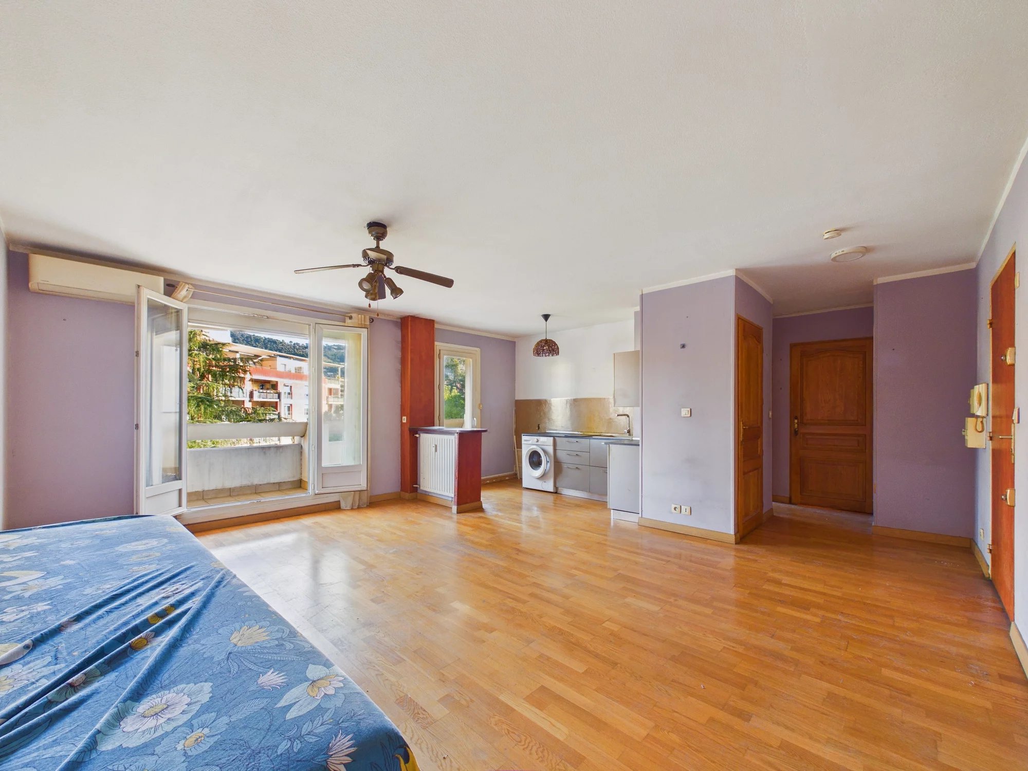 Appartement 2 pièces + cave – Rue Justin Montolivo – NICE Acropolis