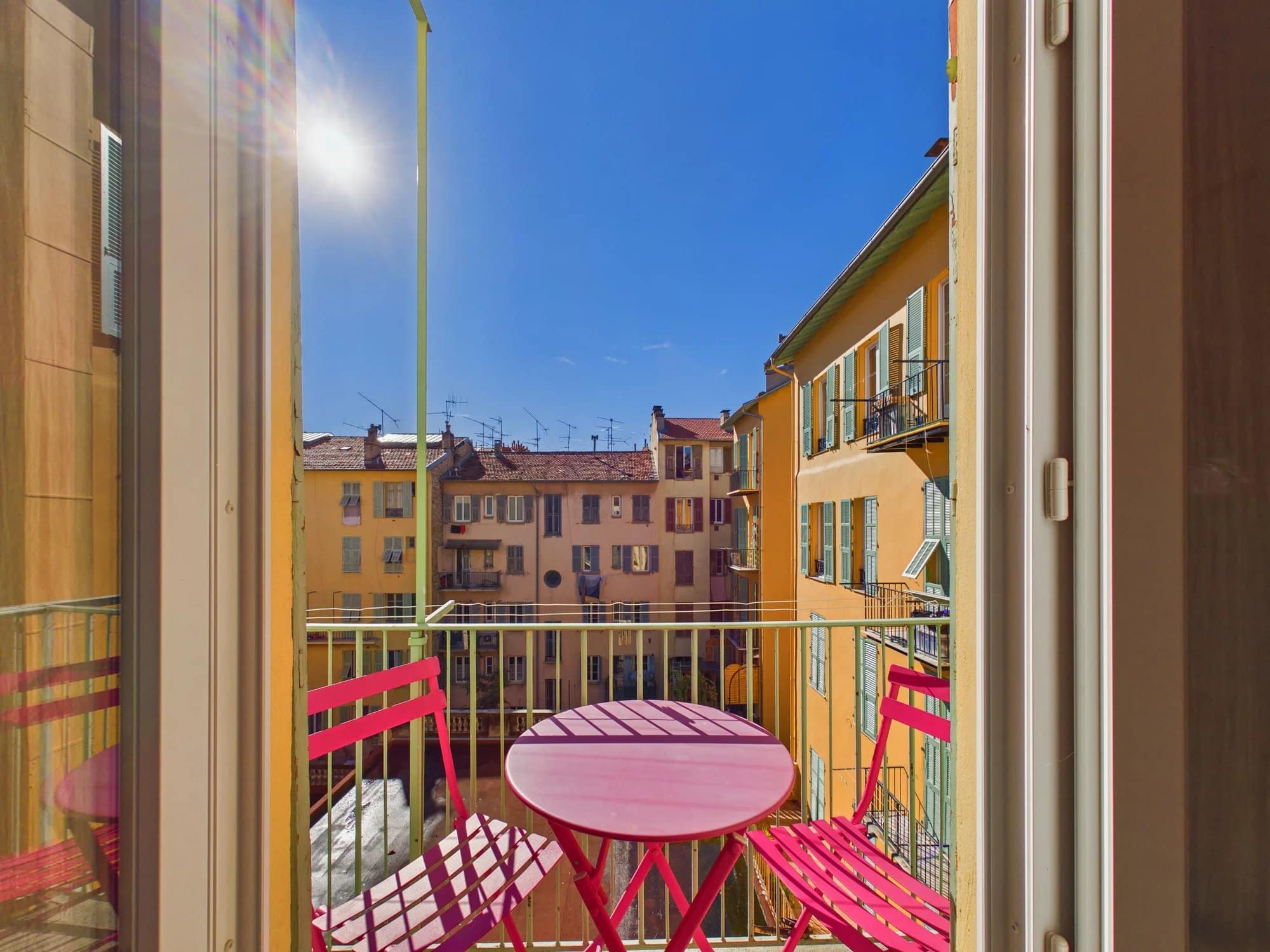 Appartement 2 pièces – Rue Léotardi NICE Riquier