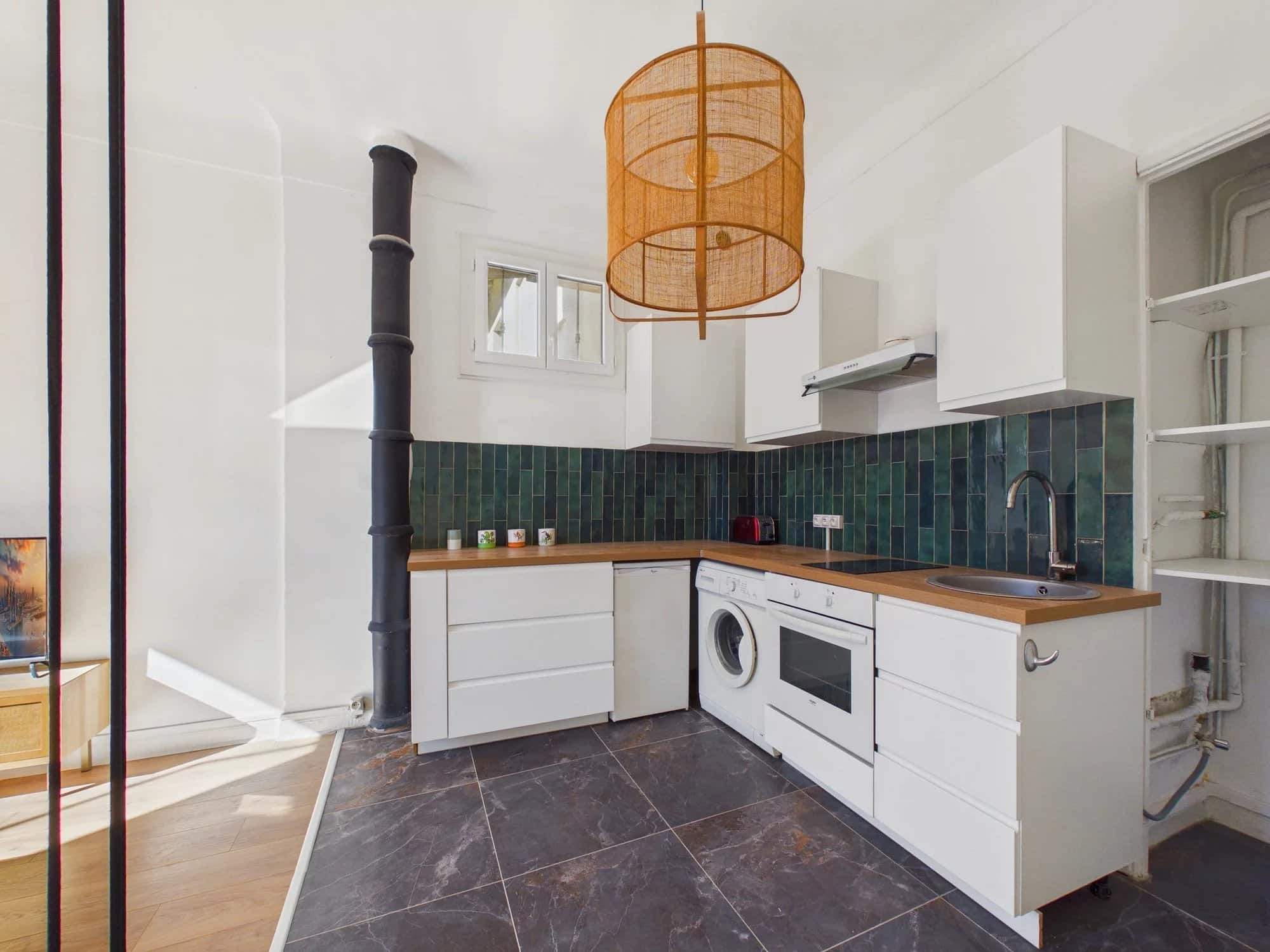 Appartement 2 pièces – Rue Léotardi NICE Riquier