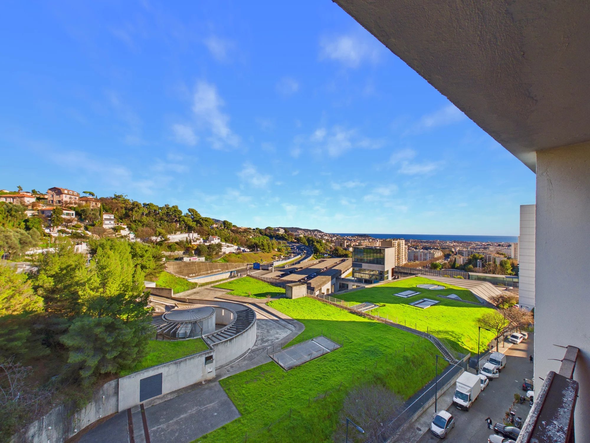 Appartement 4 pièces + cave – Bd Henri Sappia – NICE