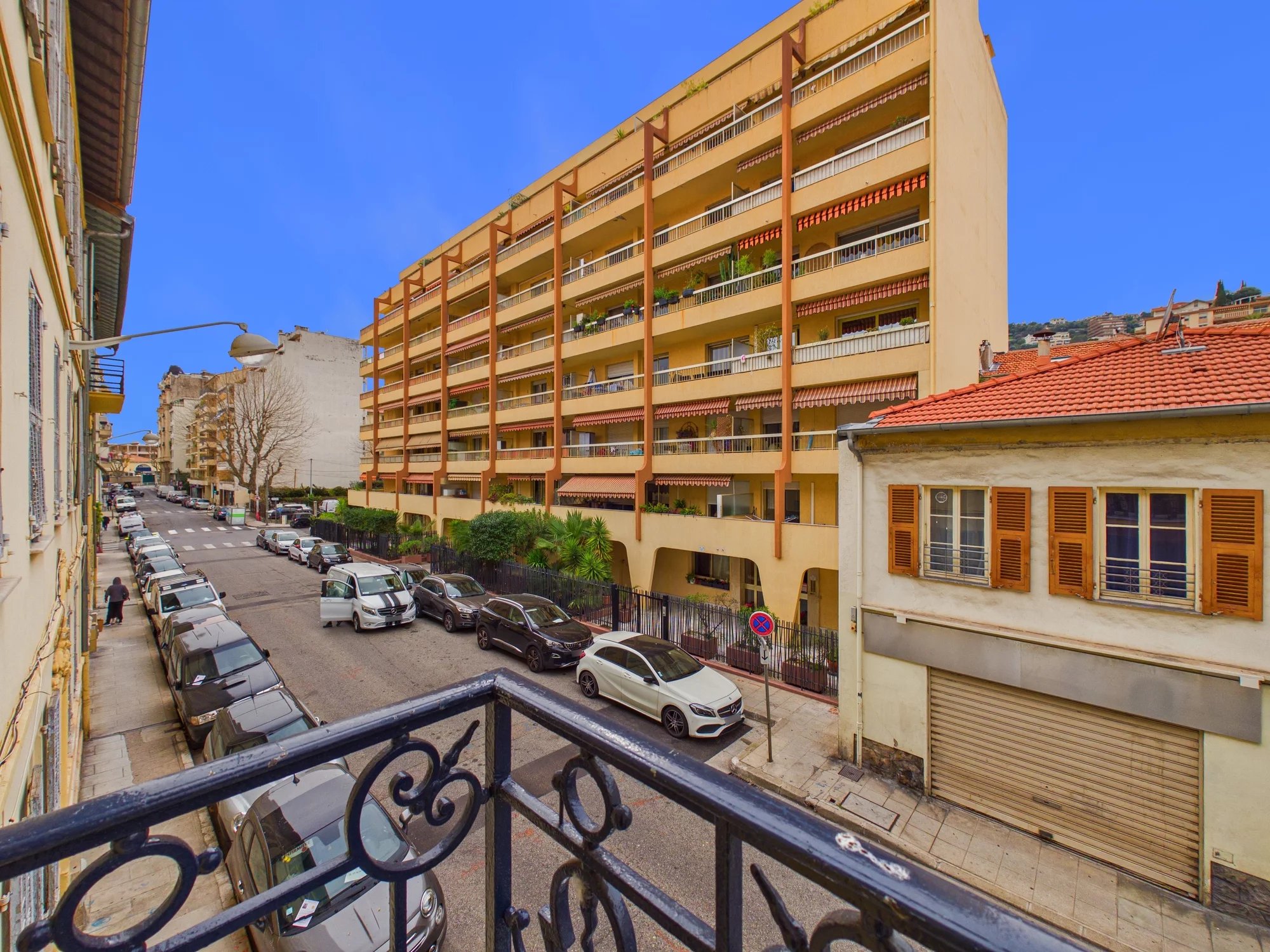 Appartement 2 pièces + grande cave + Jardin – Rue Cros de Capeu – NICE