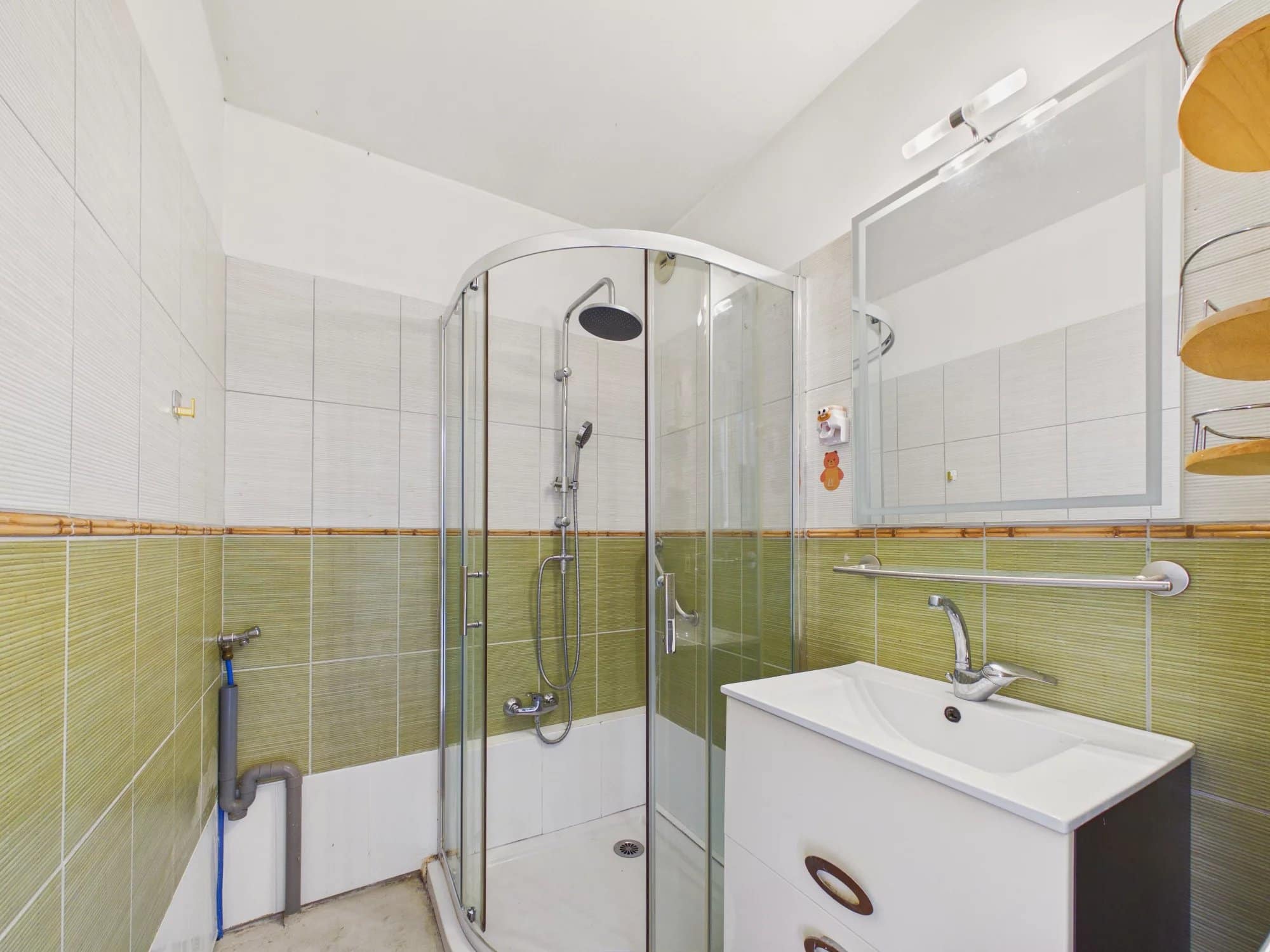 Appartement 2 pièces + Terrasse – Av Valentiny – NICE
