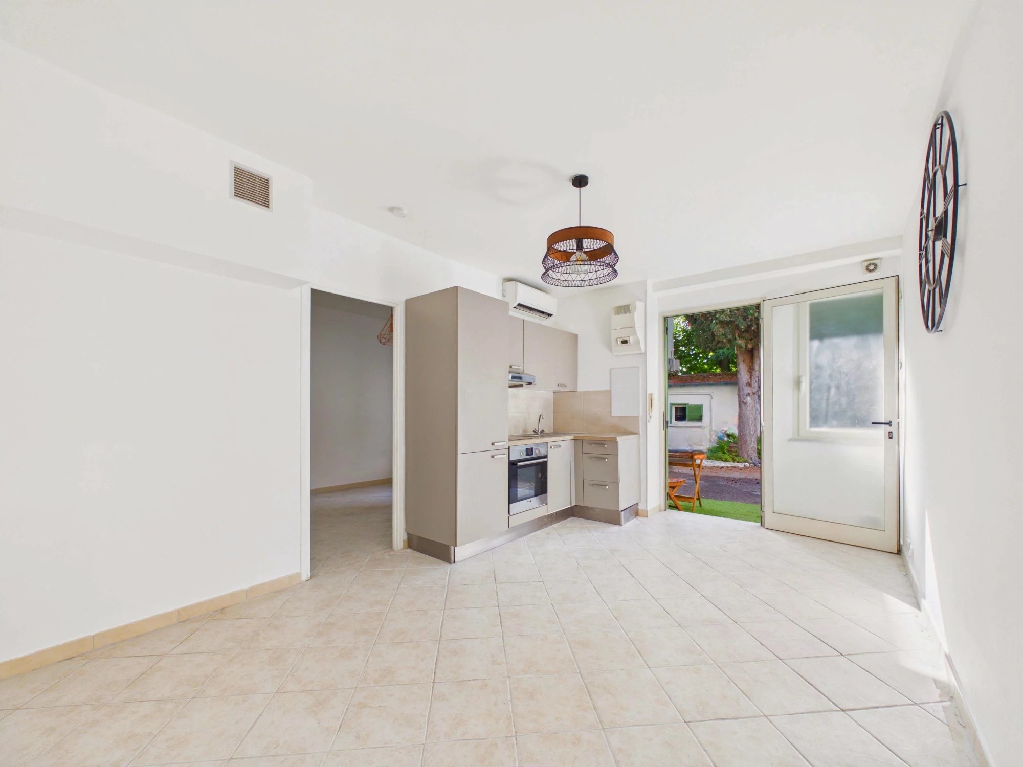 Appartement 2 pièces – Bd Mantéga Righi – Nice