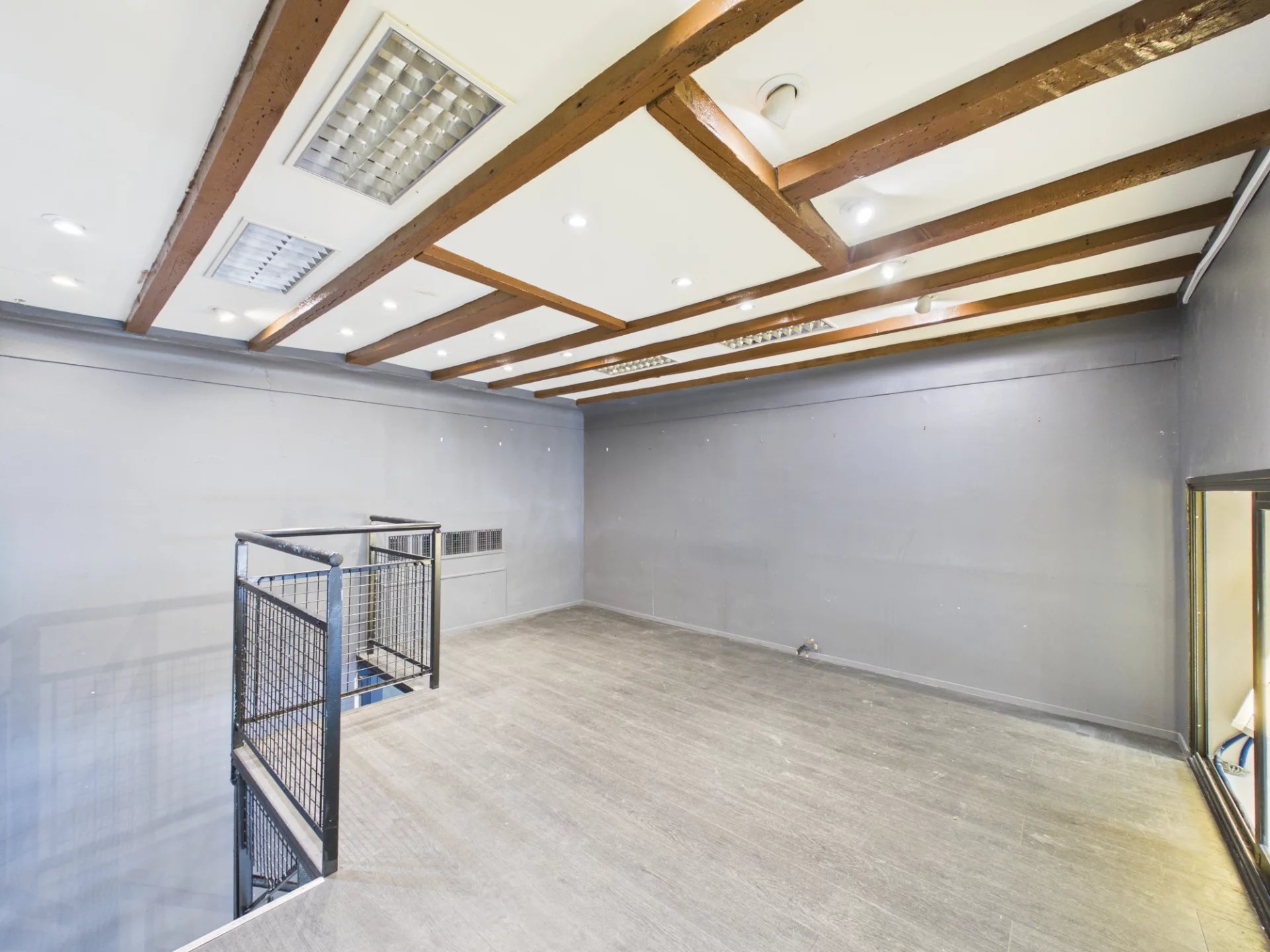 Local Commercial – 26 Rue Pertinax – NICE – 100m Jean Médecin