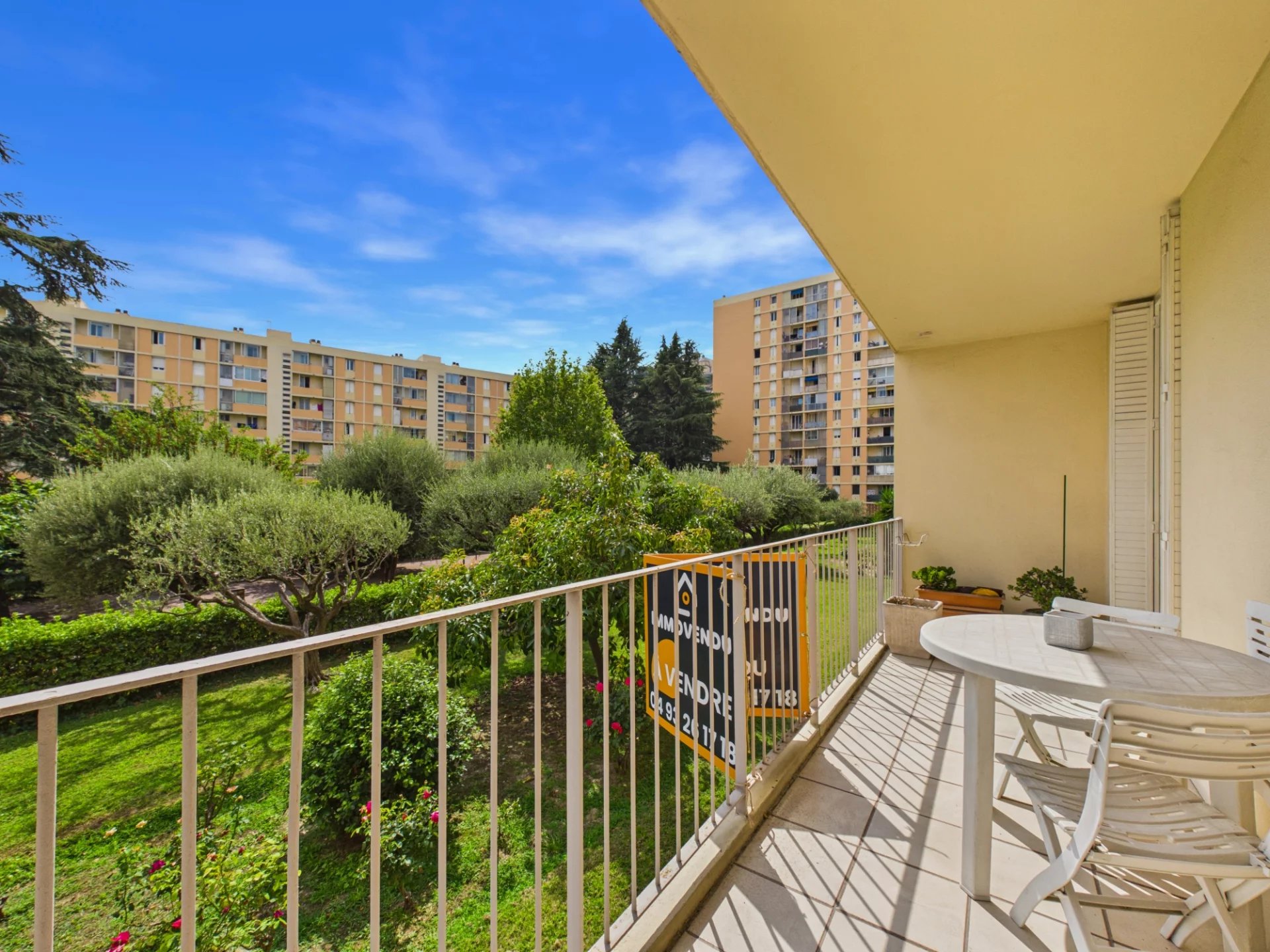 Appartement 3/4 pièces balcon, cave et parking collectif – Nice Rue Désirée Clary