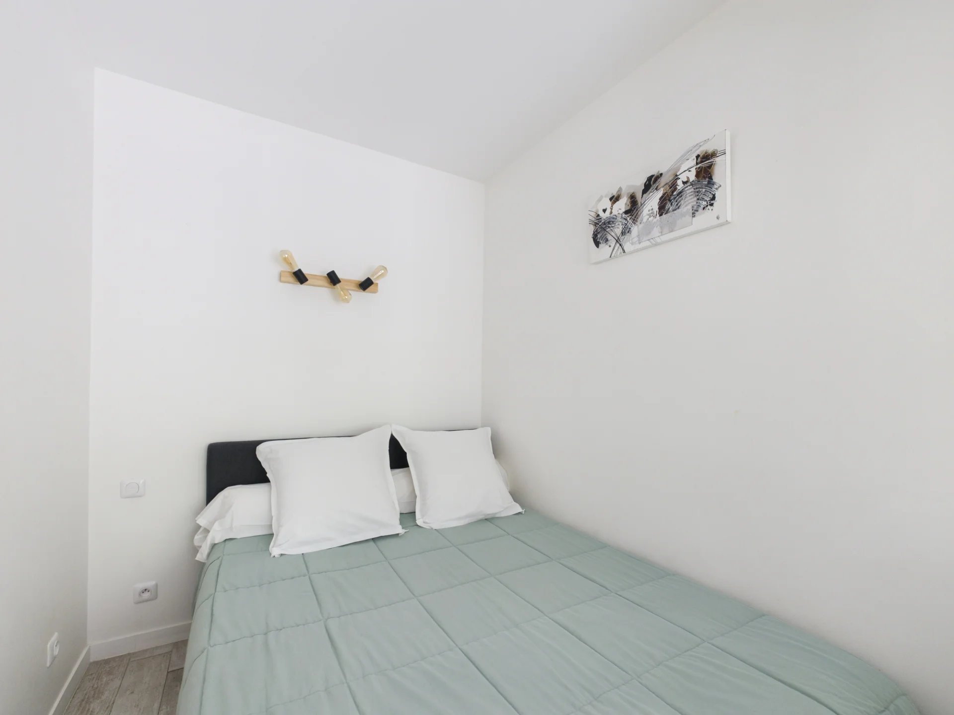 NICE STE MARGUERITE – STUDIO RDC – TERRASSE CAVE PARKING