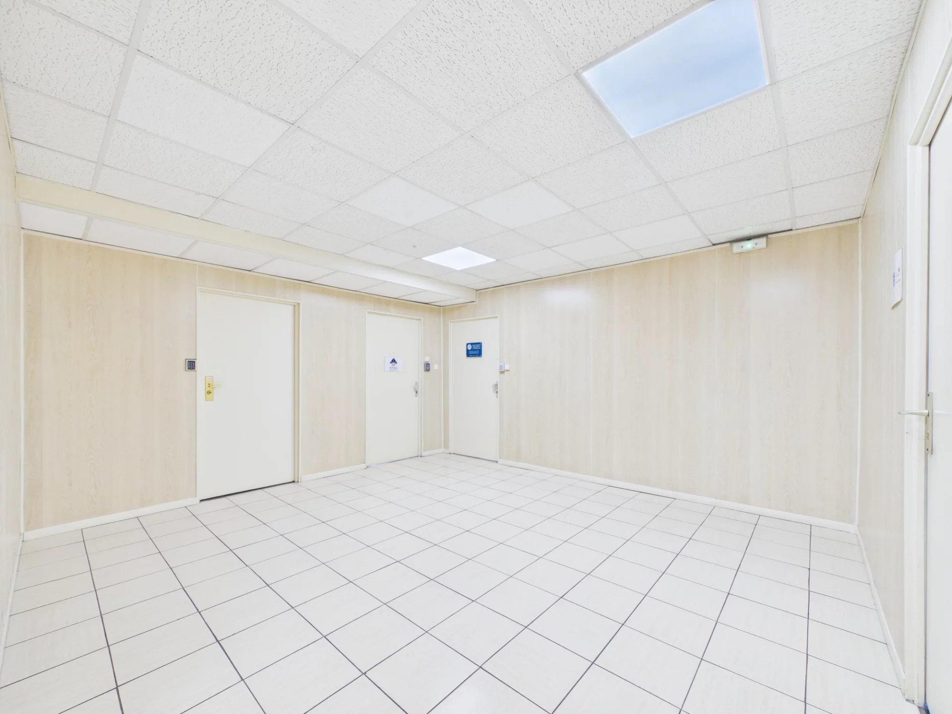 Bureau – Avenue du Docteur Lefebvre – VILLENEUVE LOUBET