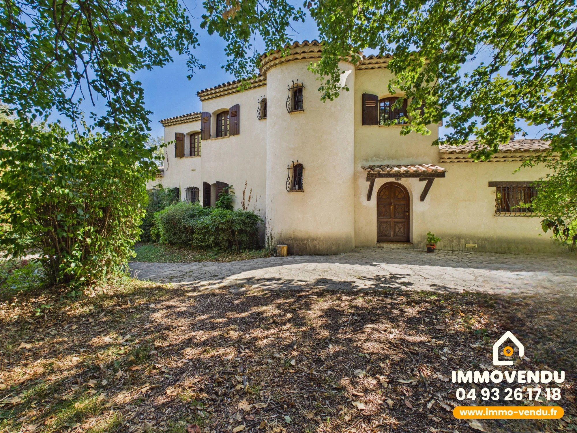 Maison 201,74² Terrain 1.781m² Piscine – La Gaude