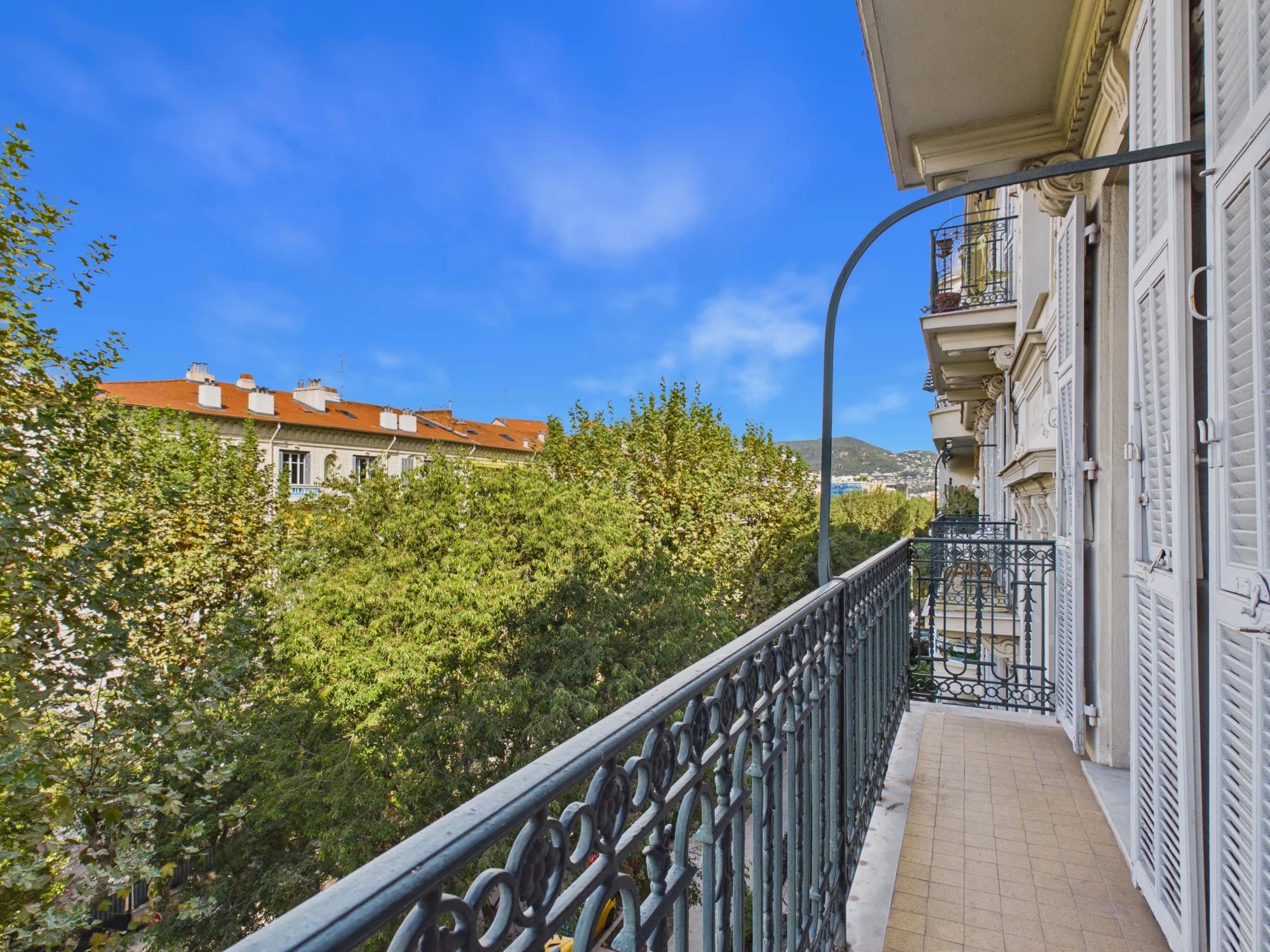 Appartement 5 pièces 144 m² – Cave – Mansarde – Garage – Bd Victor Hugo – NICE Carré d&rsquo;Or
