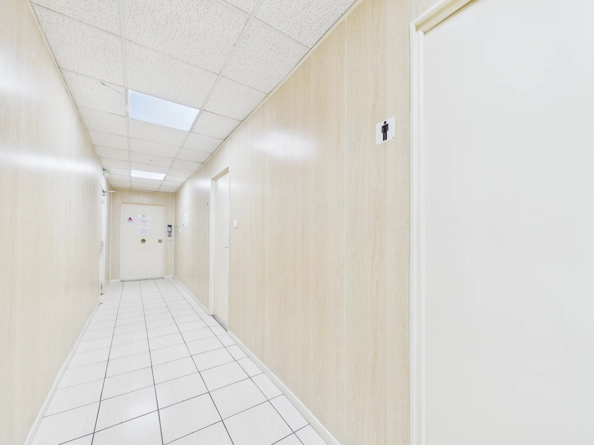 Bureau – Avenue du Docteur Lefebvre – VILLENEUVE LOUBET