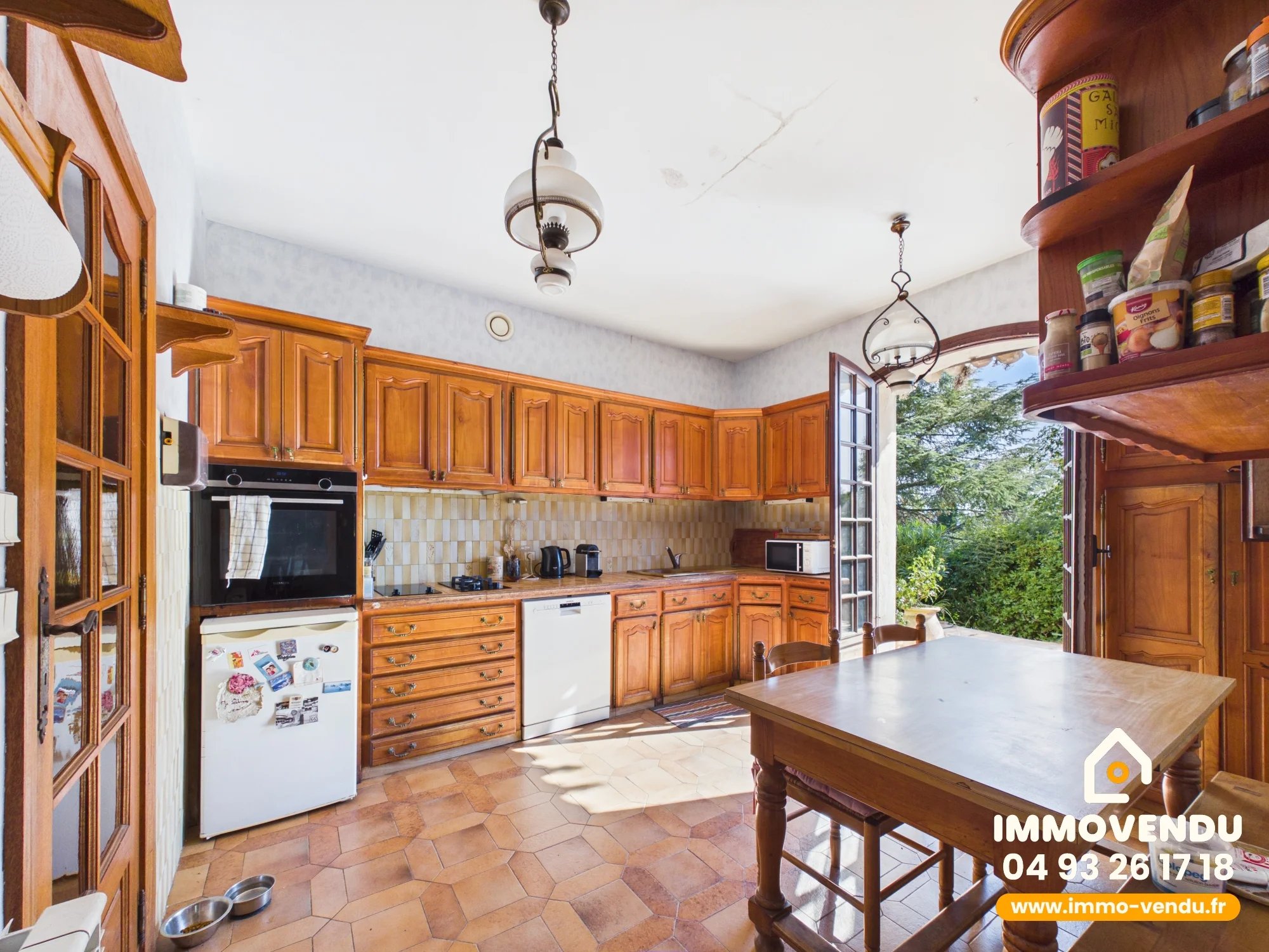 Maison 201,74² Terrain 1.781m² Piscine – La Gaude